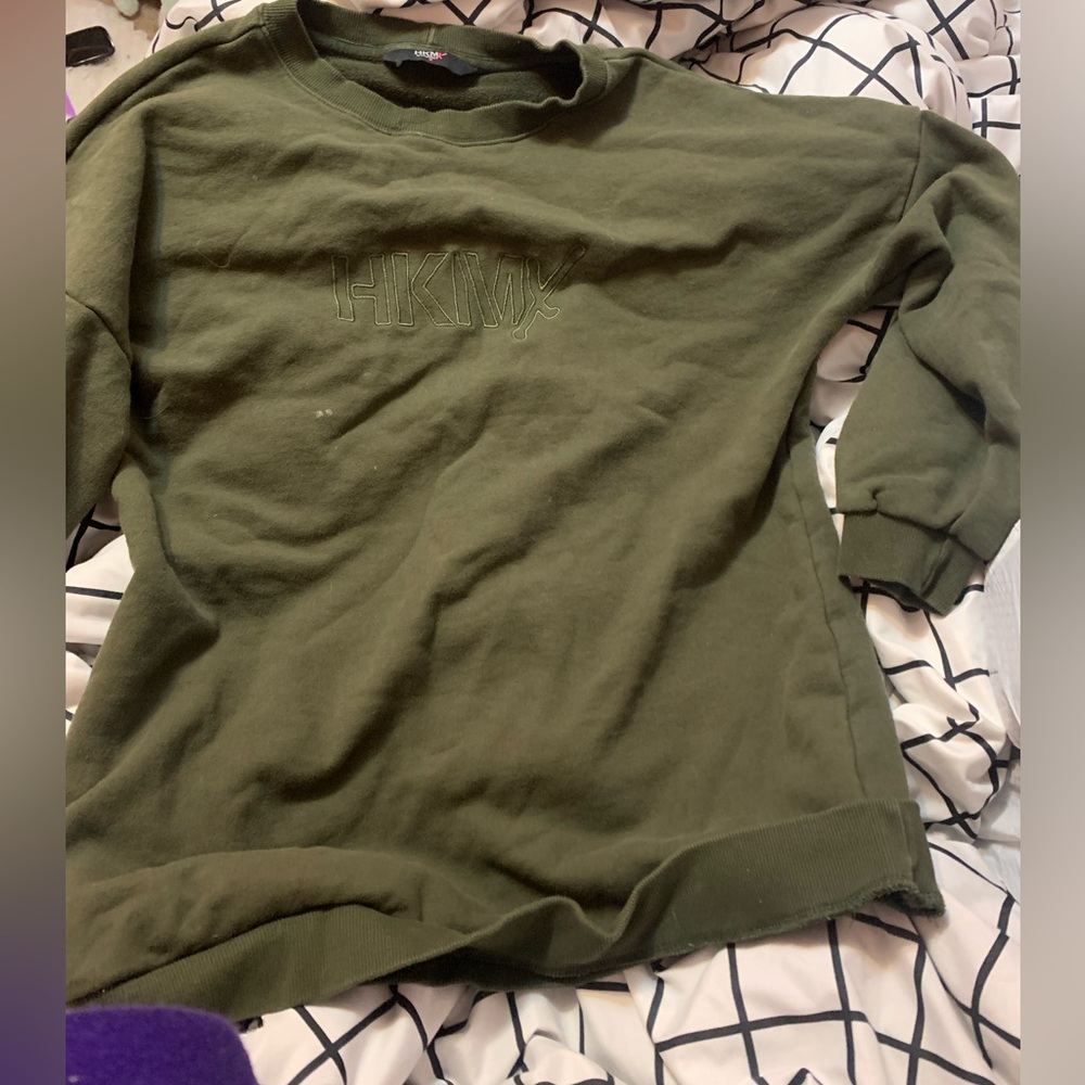 hkmx crewneck